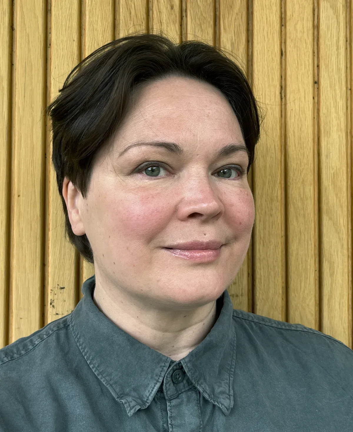 Portrait of Salla Hämäläinen, Sound Editor & Designer / Sound Recordist / Producer at Aino Sound